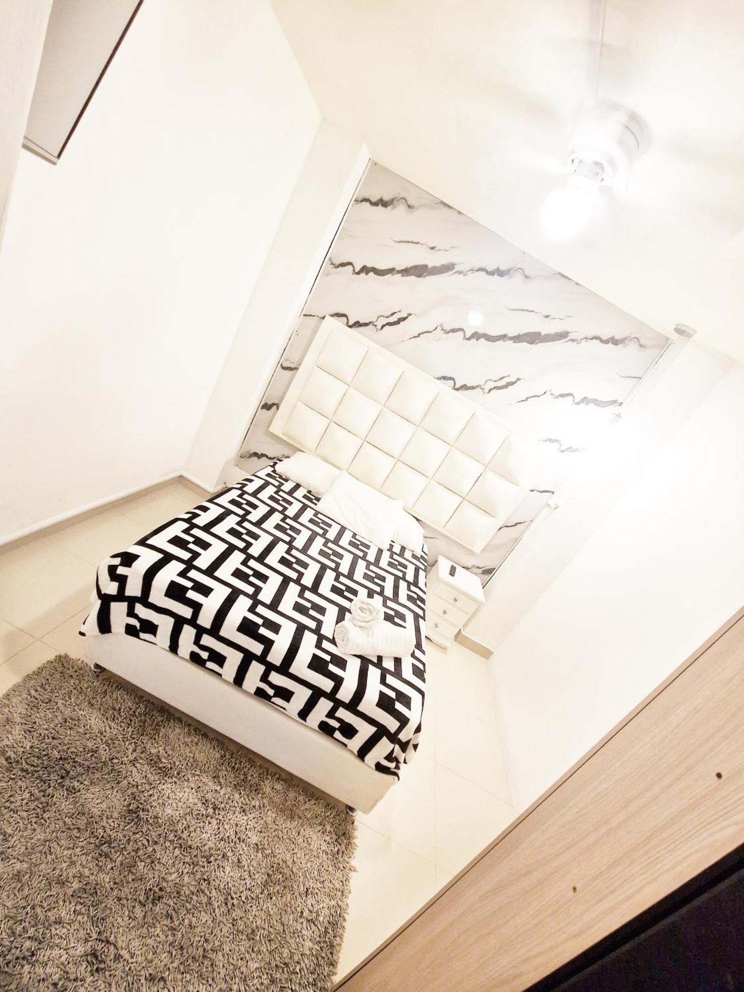 Apartment 7 Bedroom Spacious At Poblado