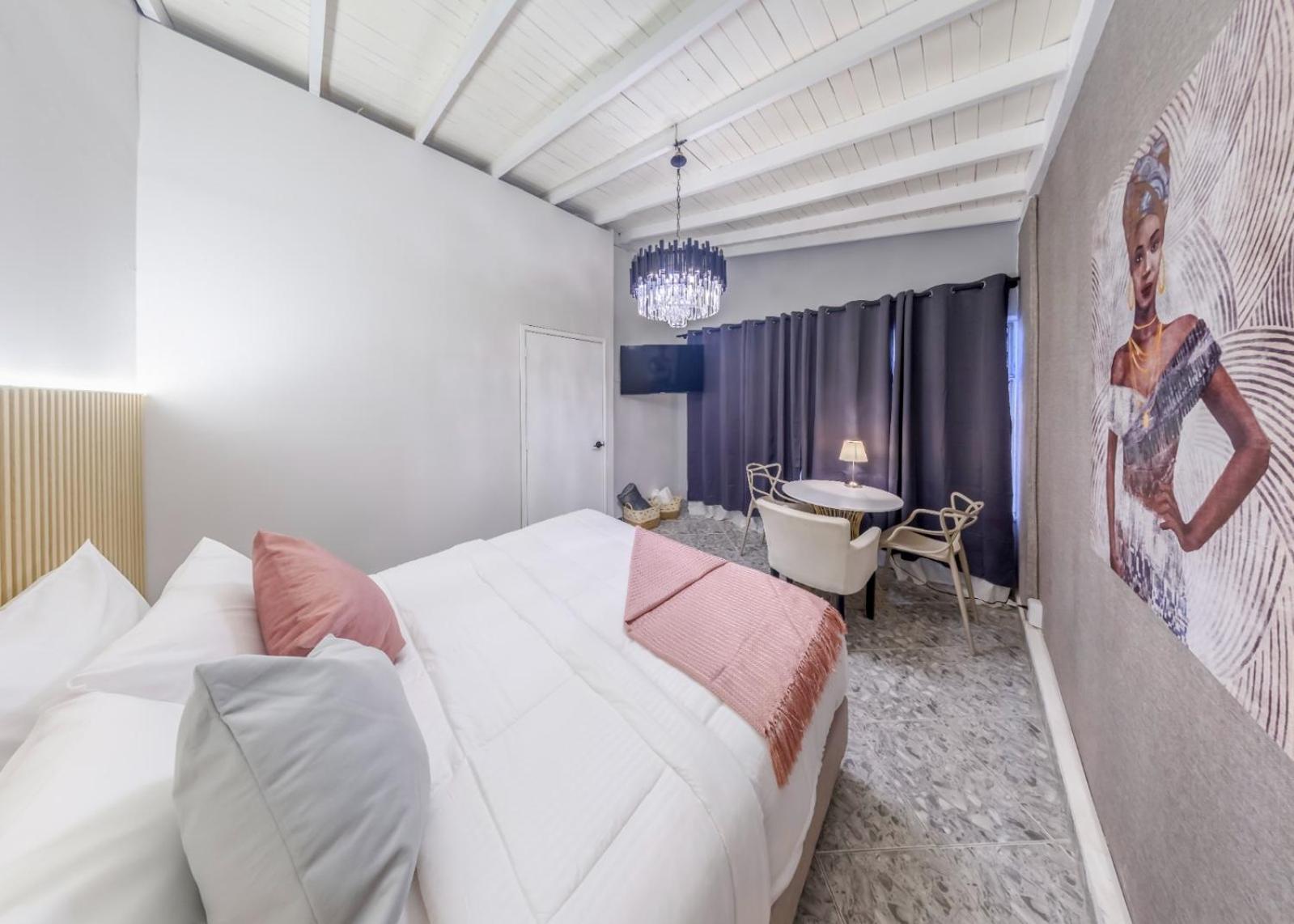 Hotel Hola Medellin