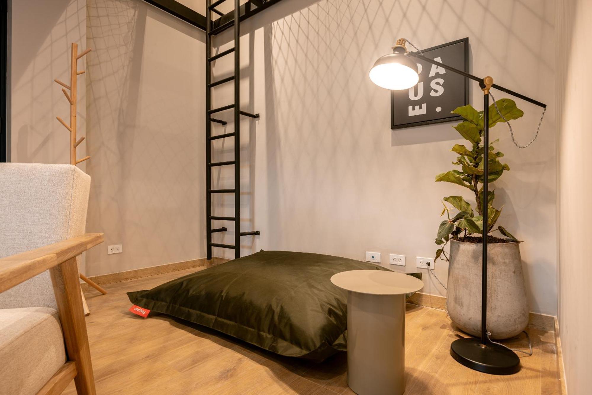 Aparthotel Stratasix Medellin