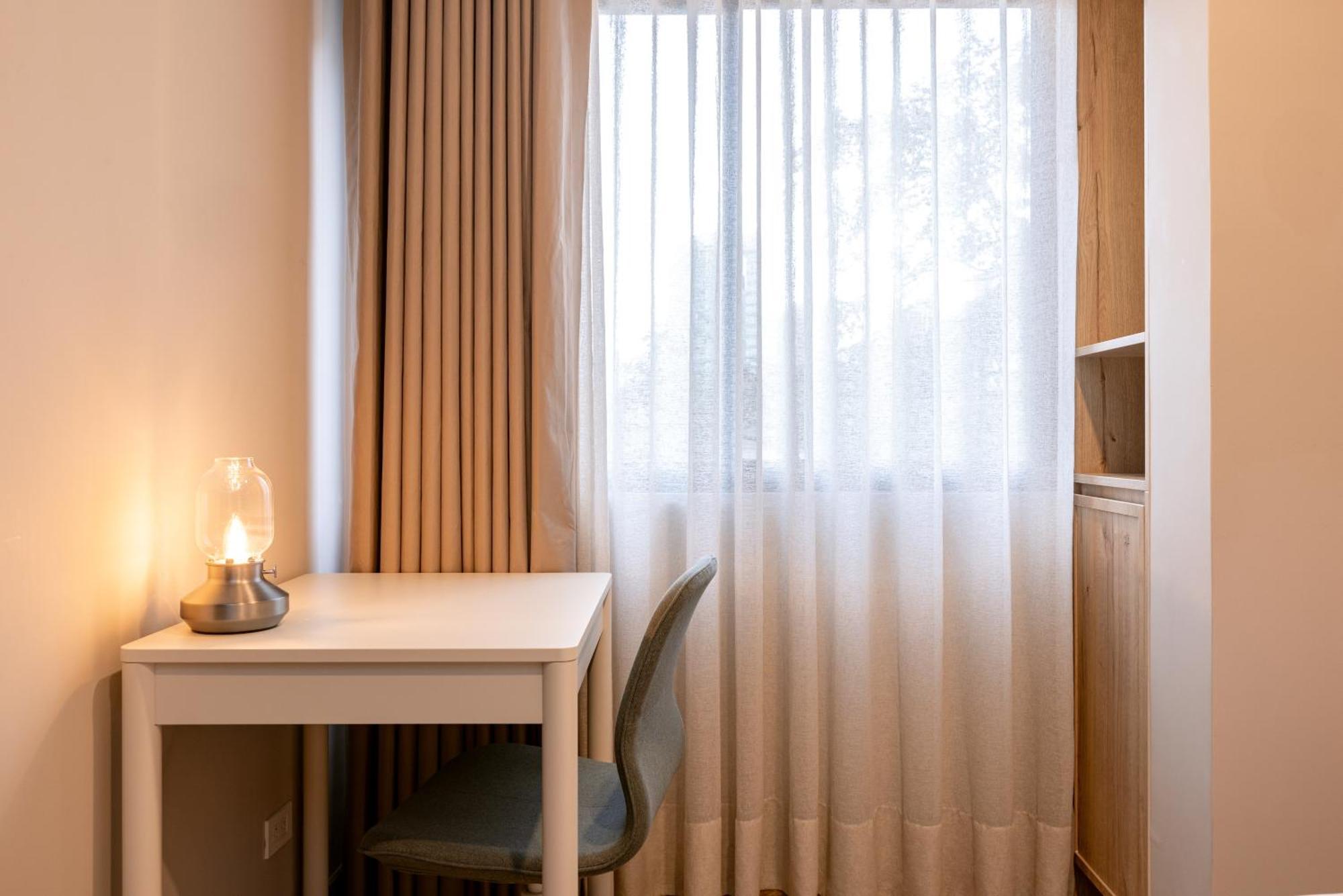 Stratasix Aparthotel *
