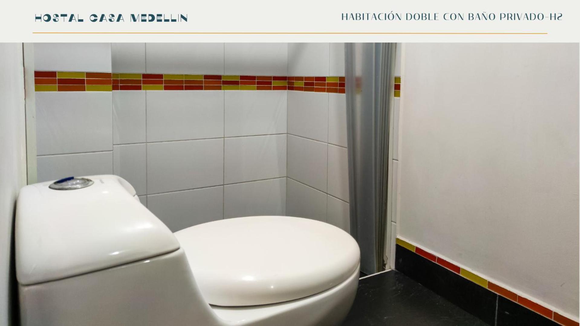 Guest house Hostal Casa Medellin