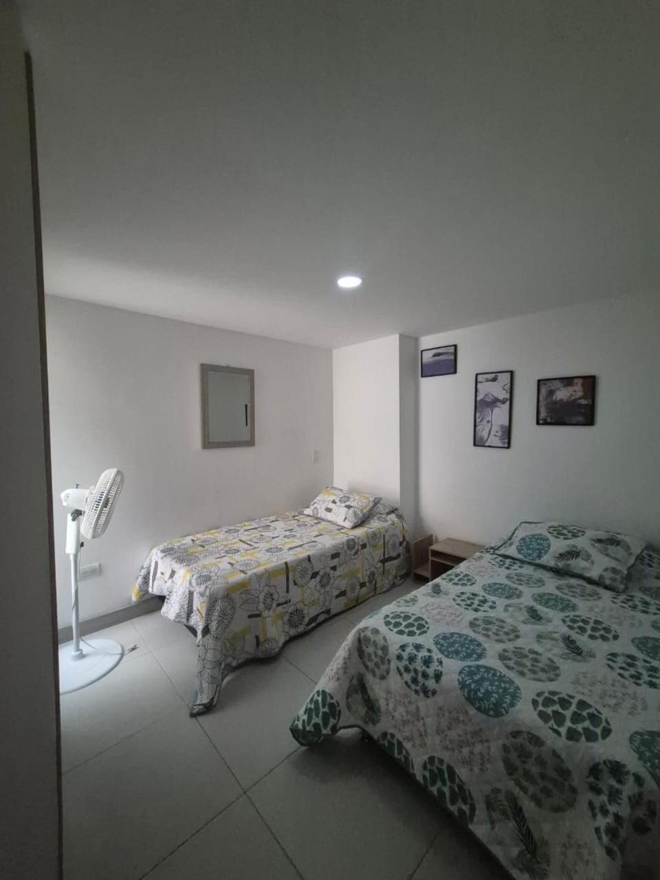 Apartment Luareles-san Joaquin-balcon *