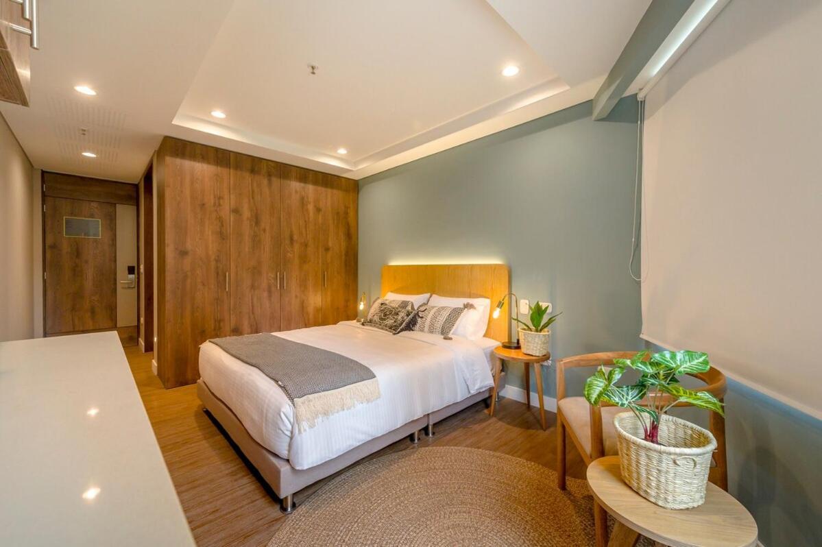 El Tesoro Stylish Escape - Urban Vibes 312 Apartment Medellin