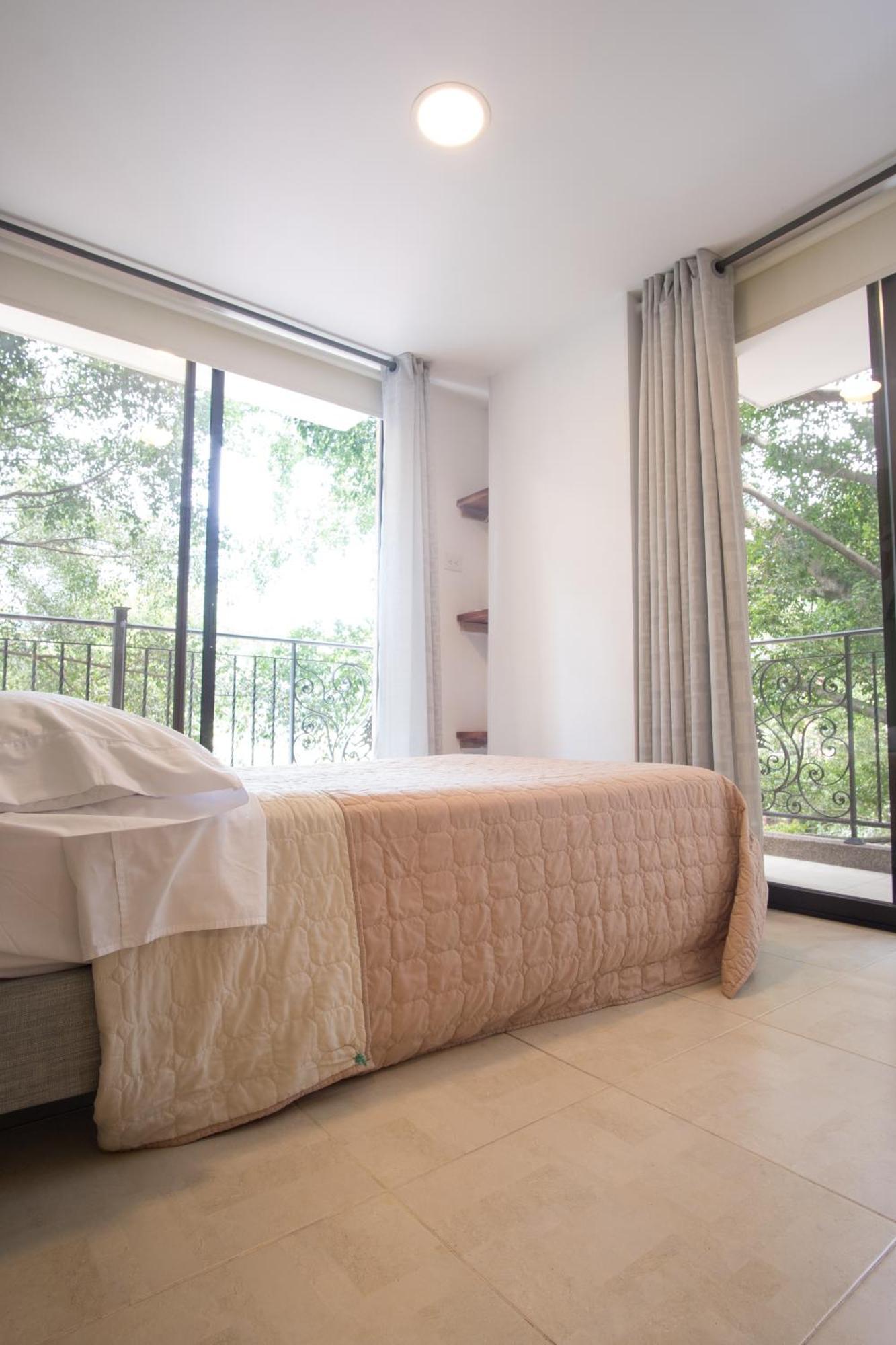 Edificio Fenicia Lofts Laureles * Medellin