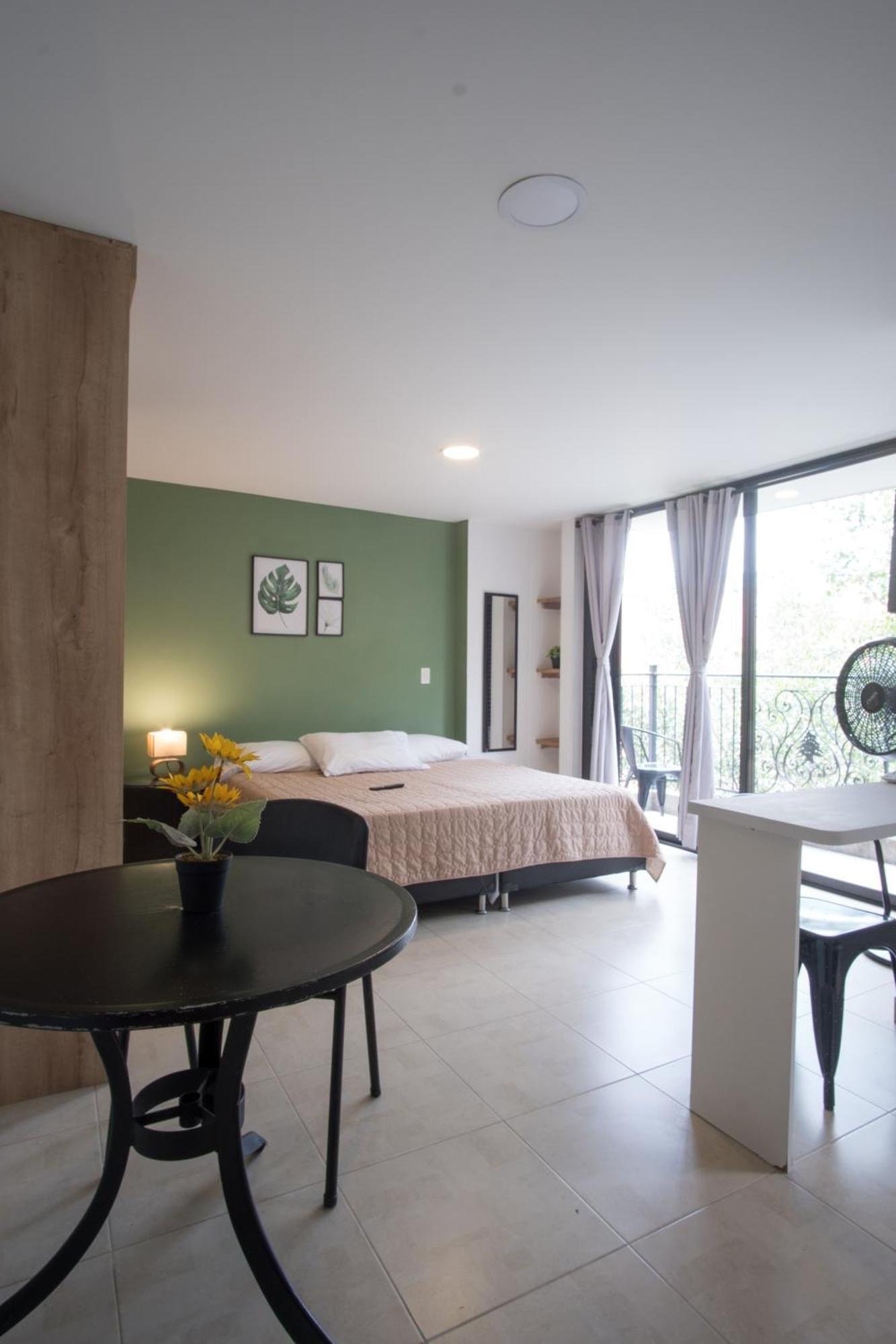 Edificio Fenicia Lofts Laureles Aparthotel Medellin
