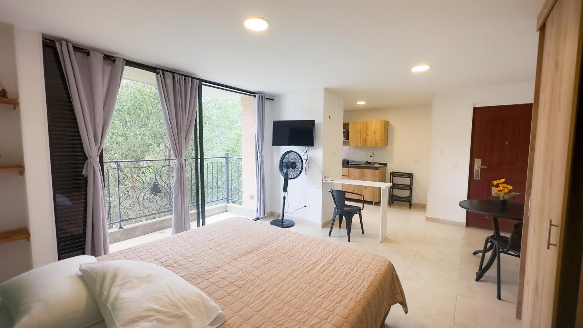 Edificio Fenicia Lofts Laureles Medellin