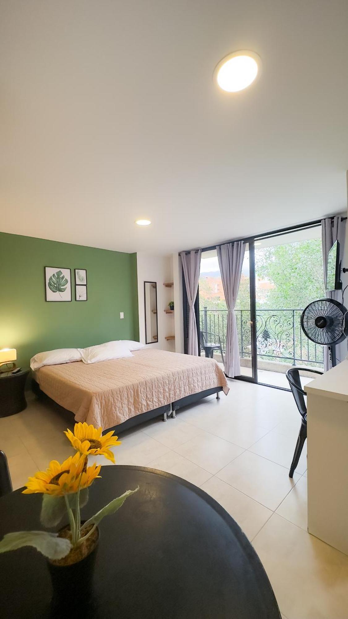 Edificio Fenicia Lofts Laureles Medellin
