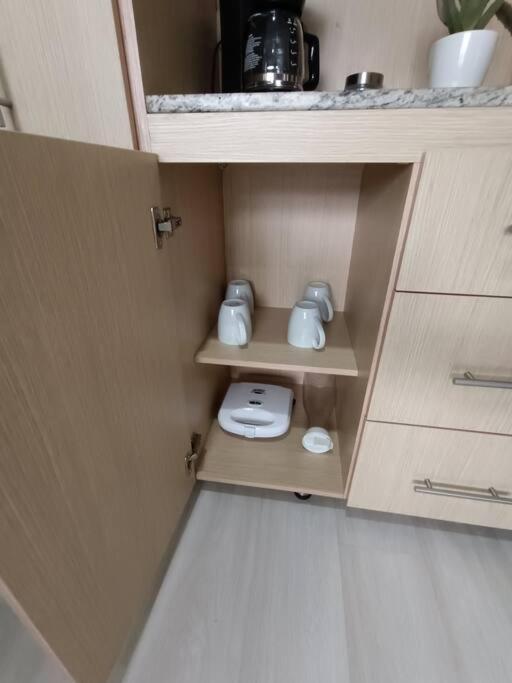 Apartment Comodo En Laureles, Cerca Al Estadio *