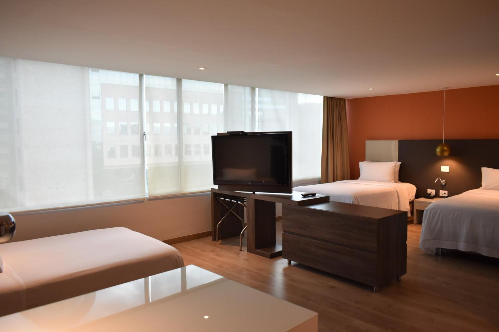 Express & By Ihg Hotel