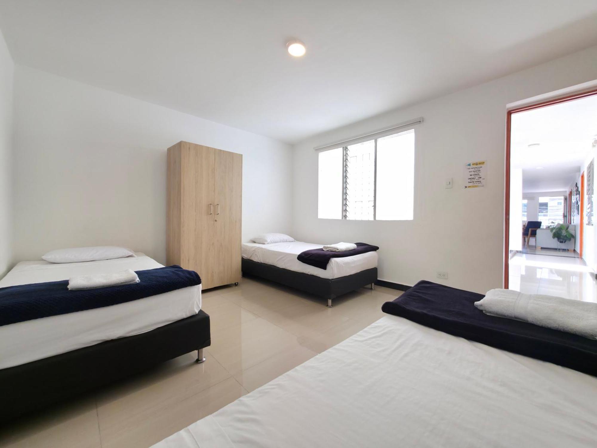 Casa Amplia Y Comoda Cerca Del Estadio Y La 70 Apartment Medellin