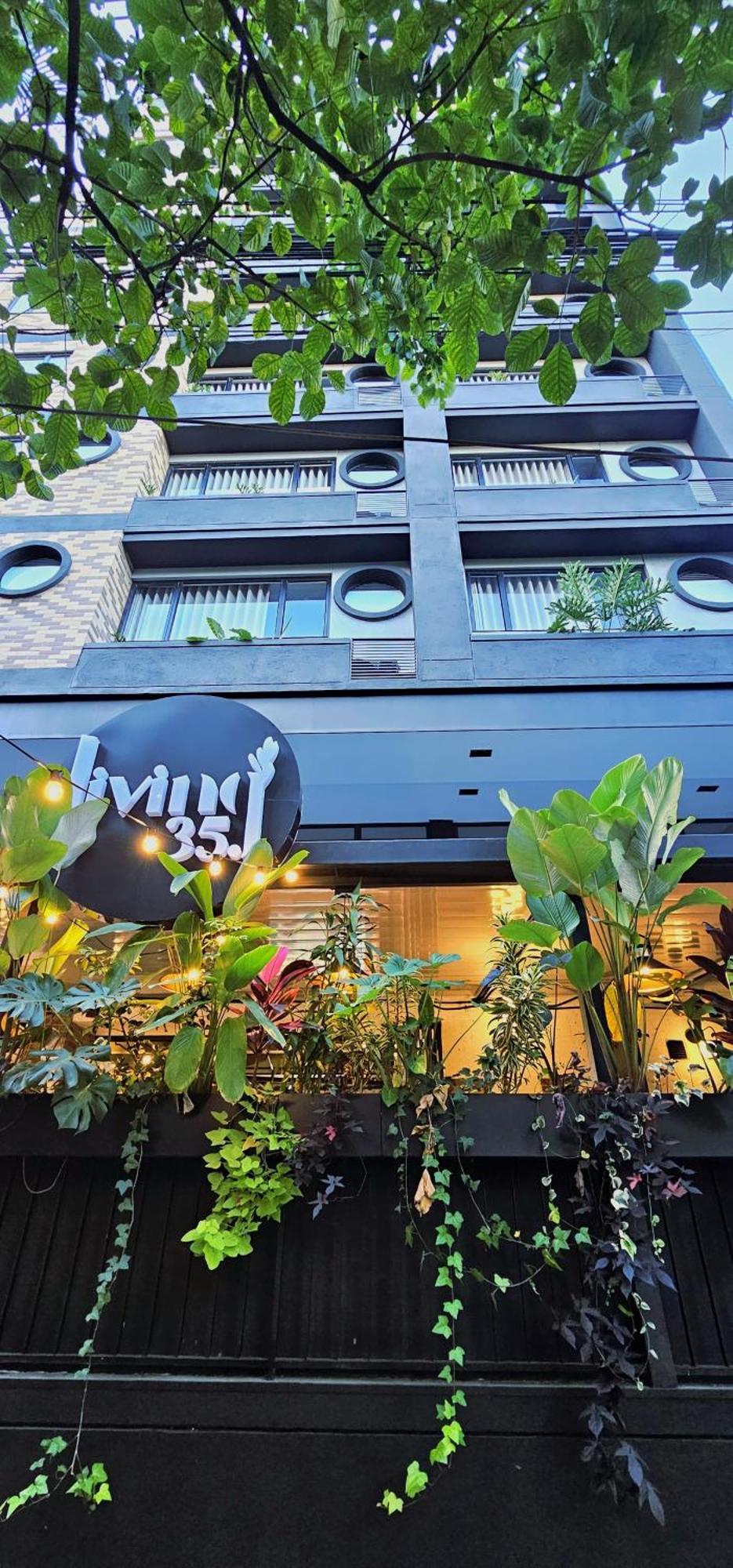 Hotel Living 35 Piso 8 Vip