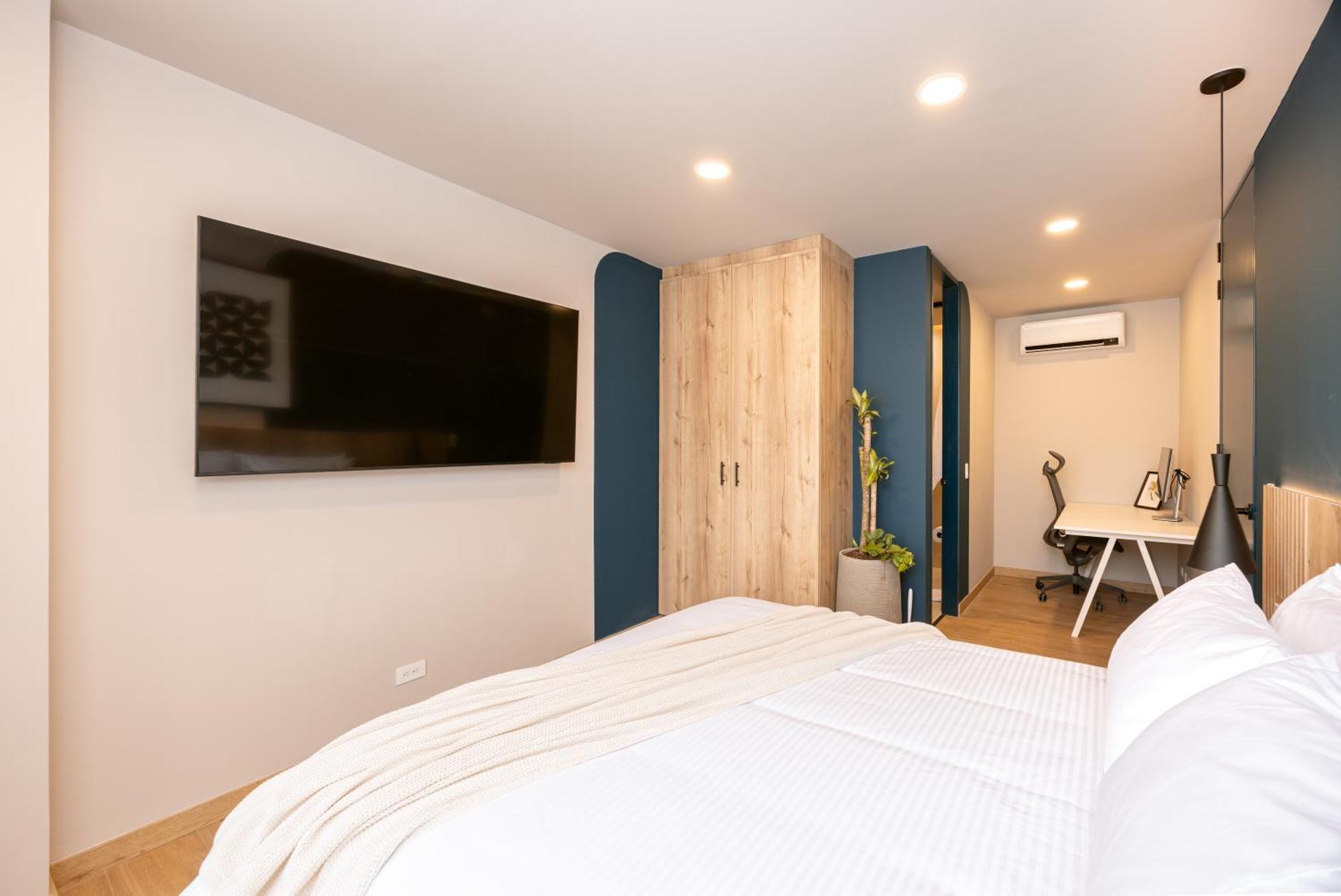 Stratasix Medellin