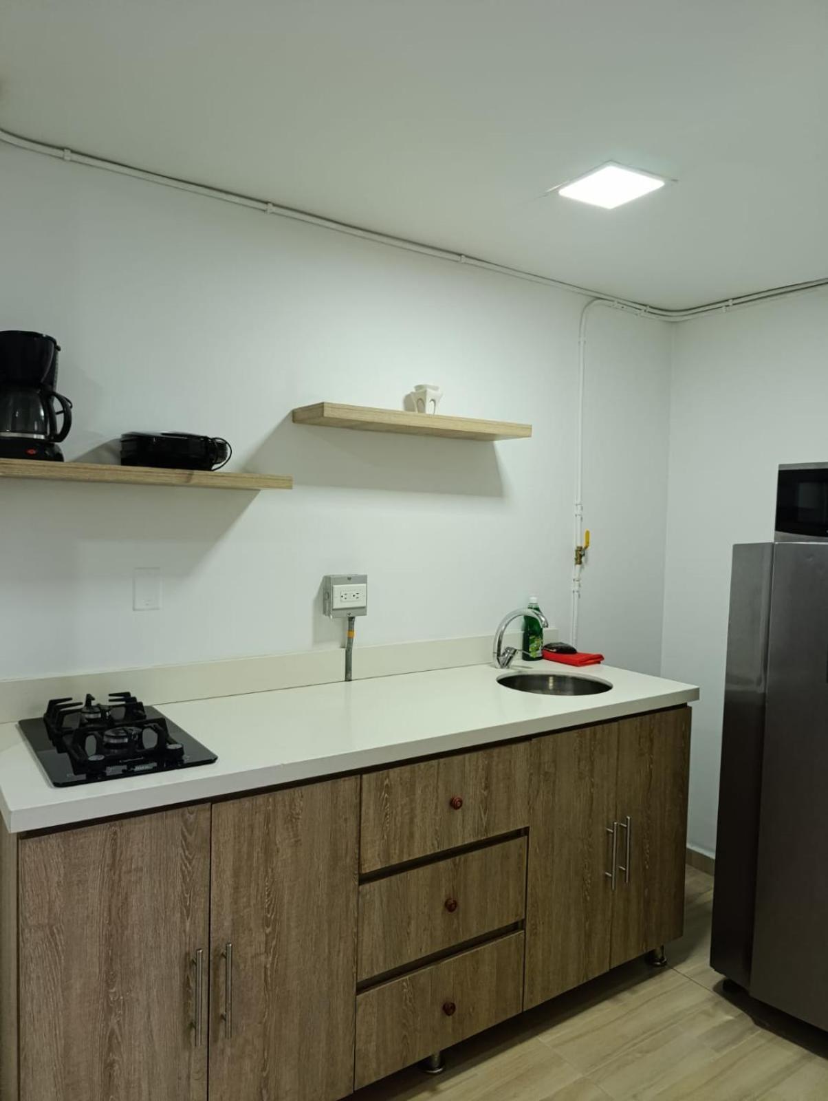 Provenza Aparthotel *