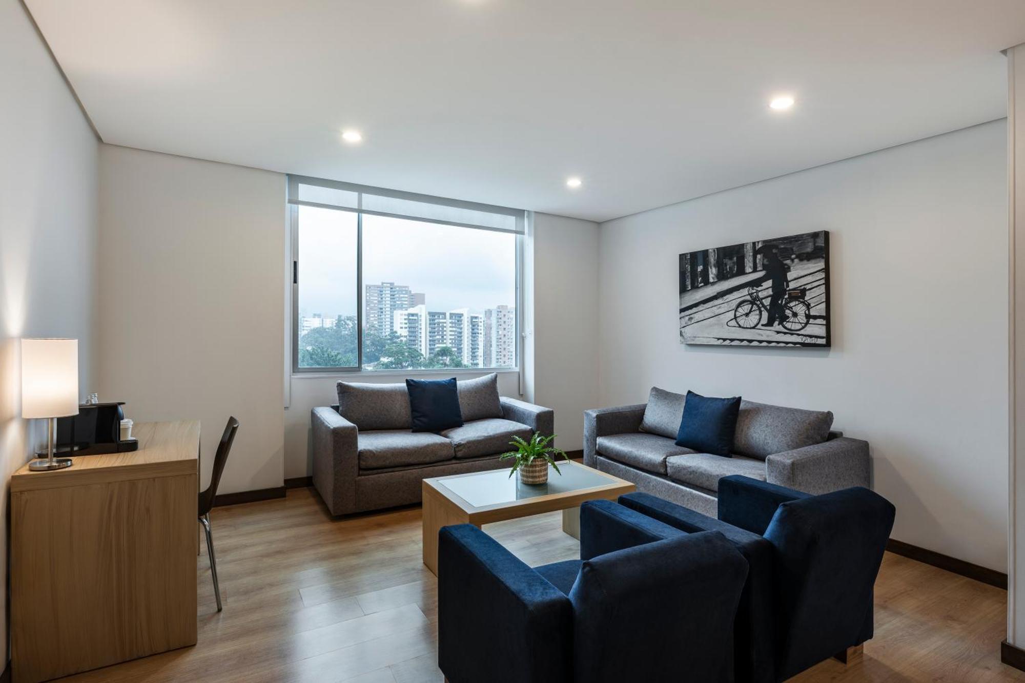 Apartahotel Poblado Alejandria 4*