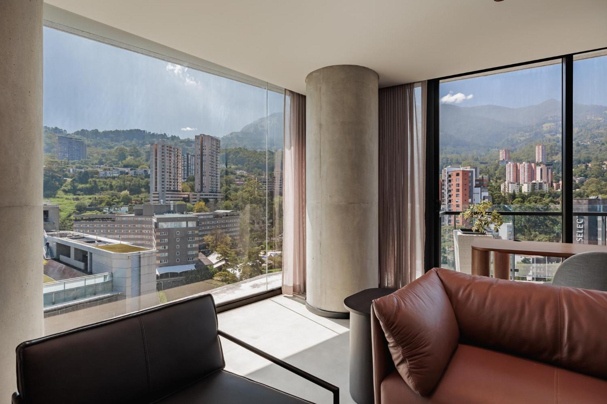 Seissta Hotel 4*