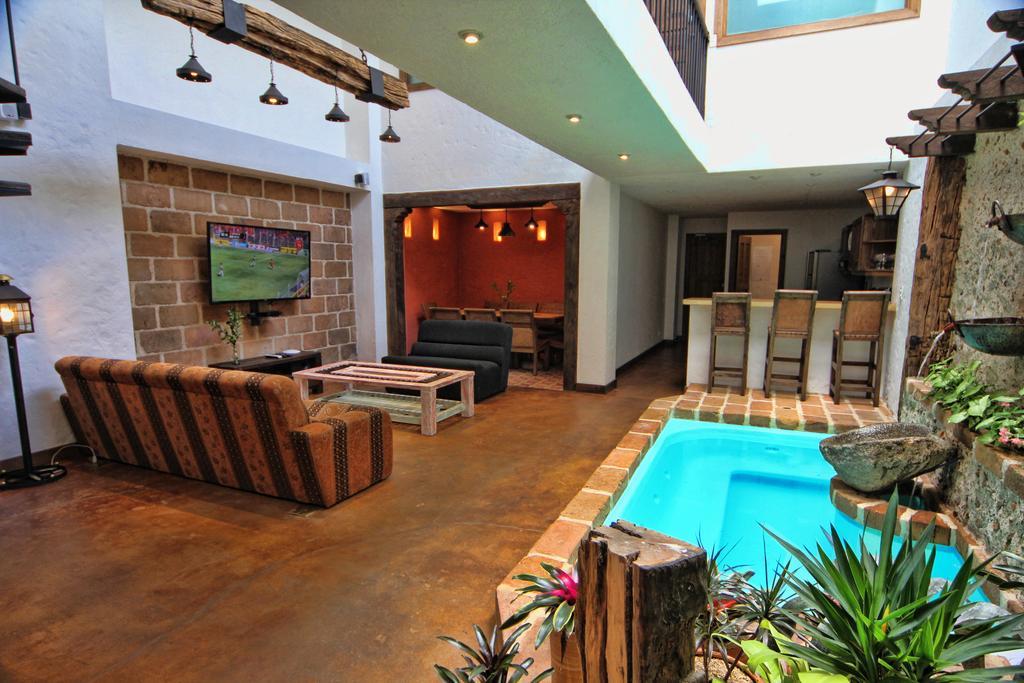 Casa Del Reloj Medellin