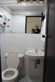 Paradise La 33 Hotel 4*