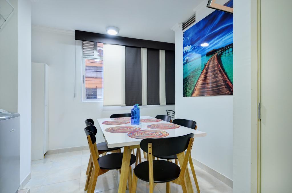 Laureles De La 70 Apartment *