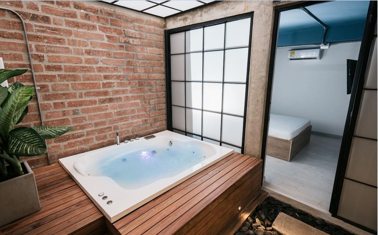 Aparthotel Soy Local Provenza 3*