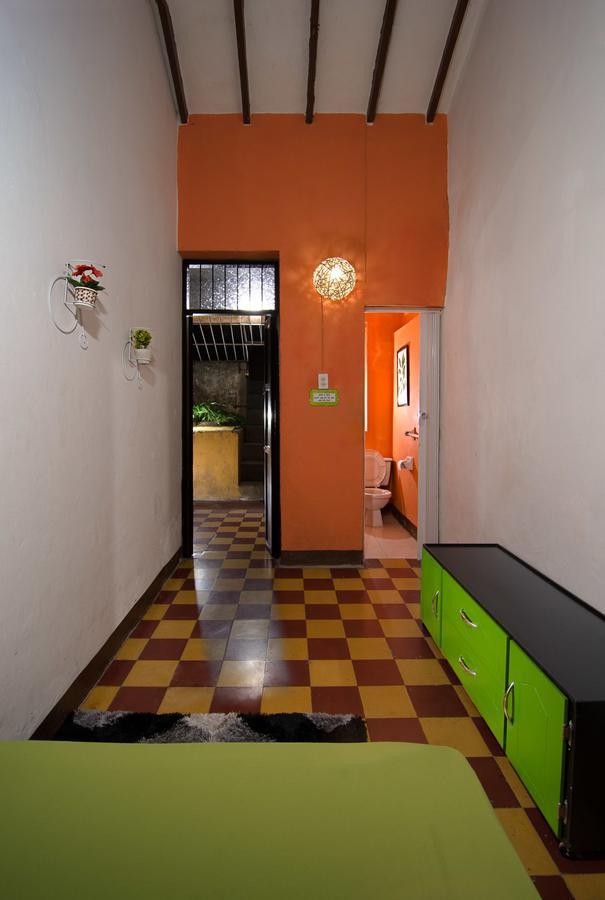 Raiz Hostel *
