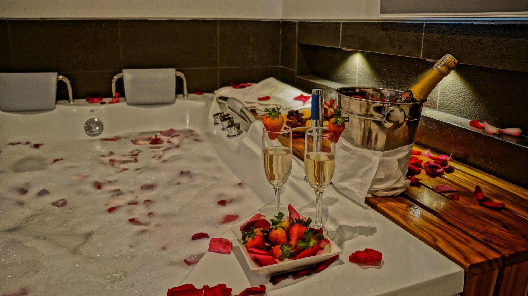 Hotel Dix Medellin