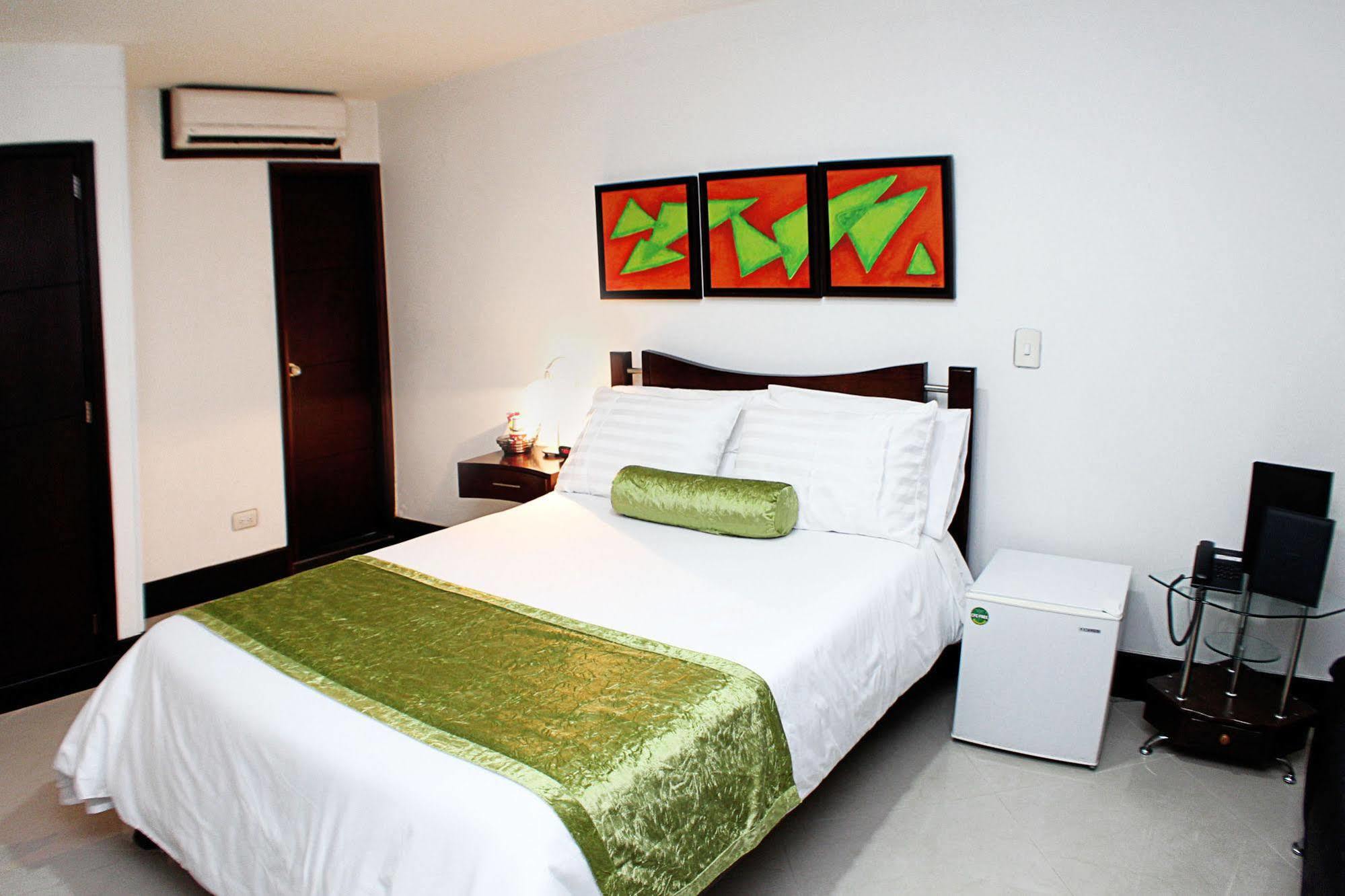 Hotel El Porton De San Joaquin Medellín