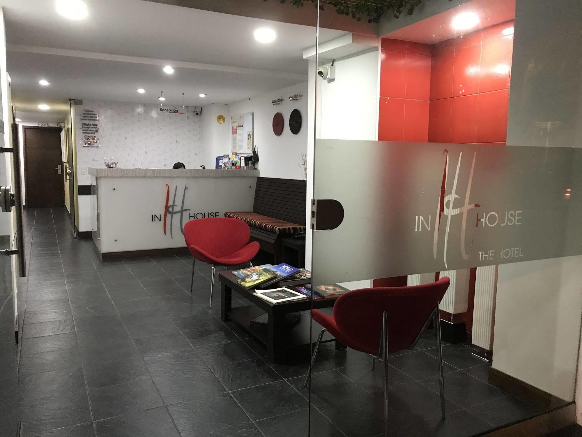 In House The 3* Medellin