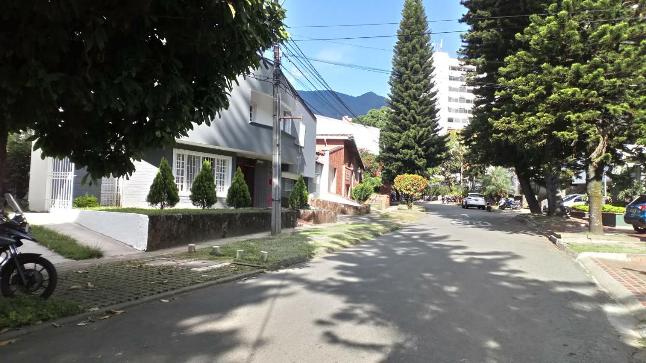 Macondo Hostel *