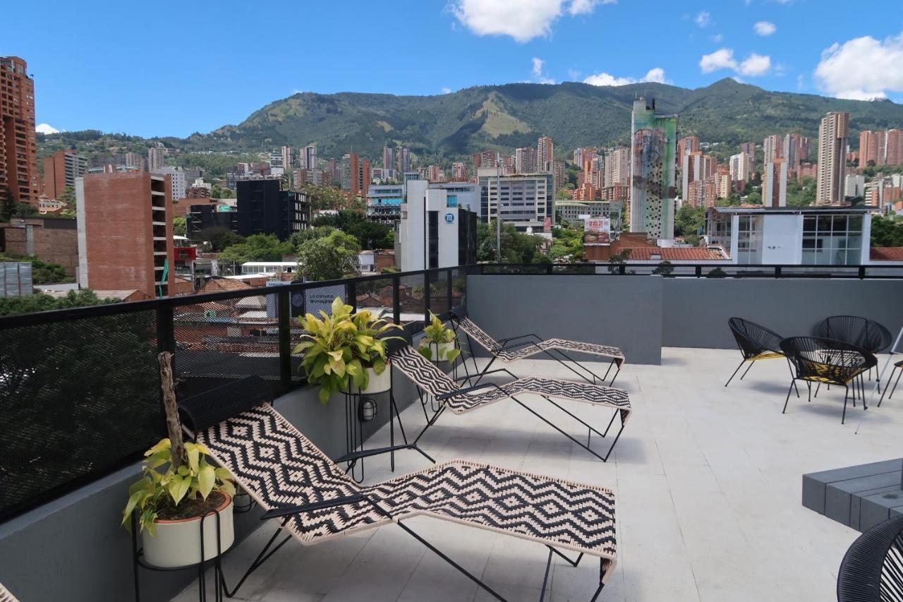 Dix Medellin