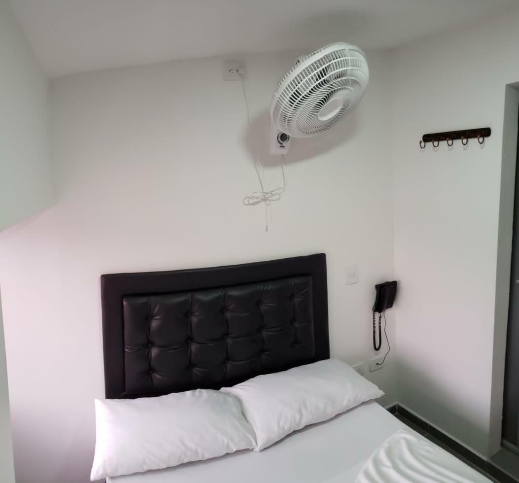 Zona Express Sandiego Hotel Medellin
