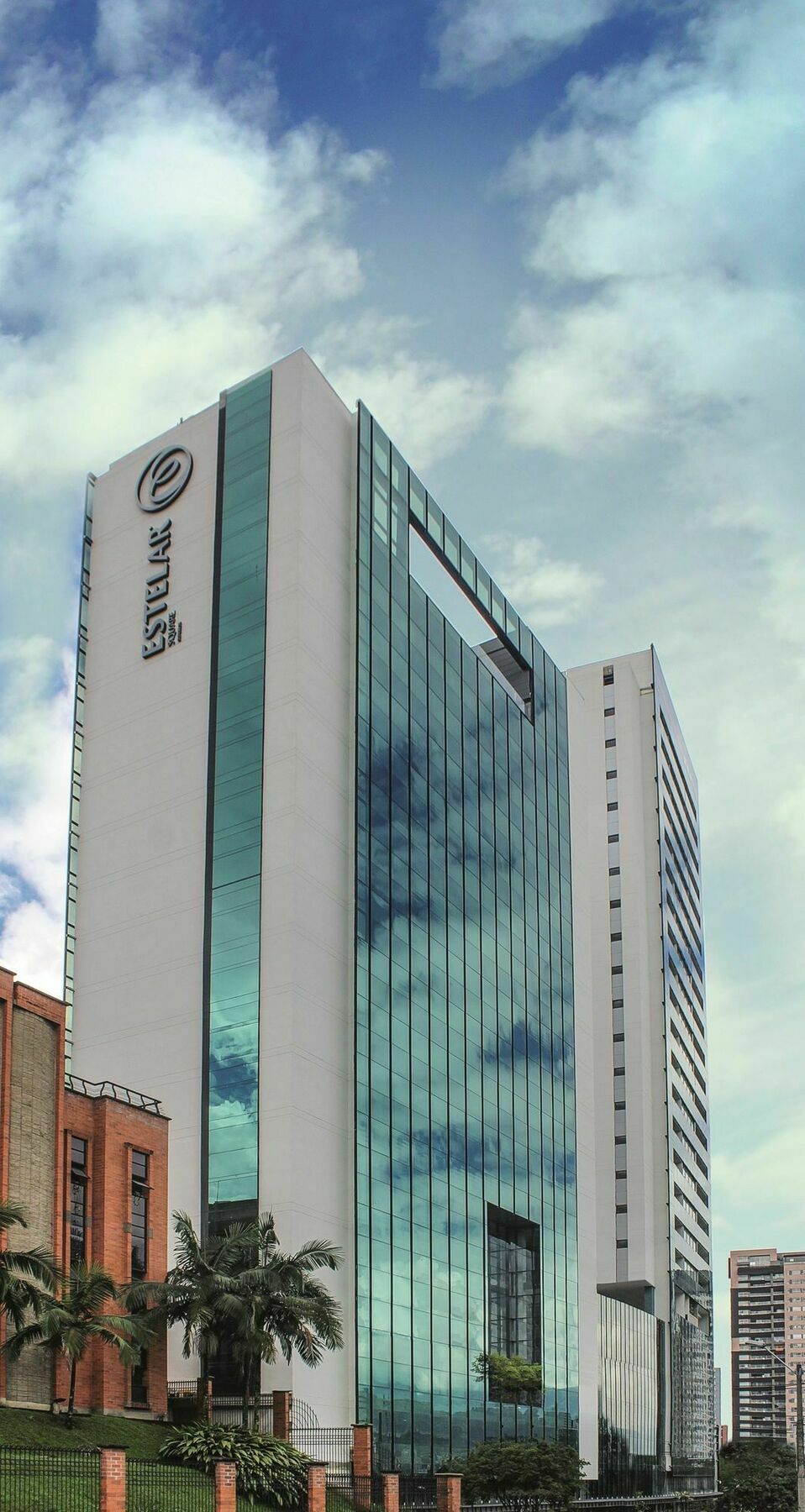 Hotel Estelar Square Medellín