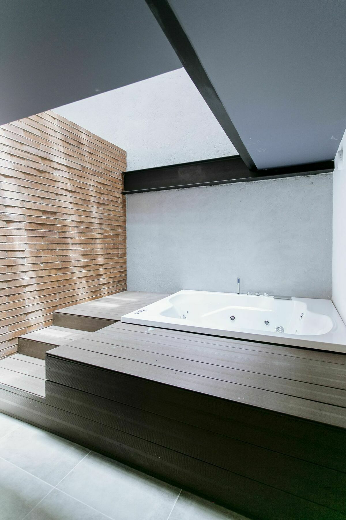 Aparthotel Soy Local Provenza 3*