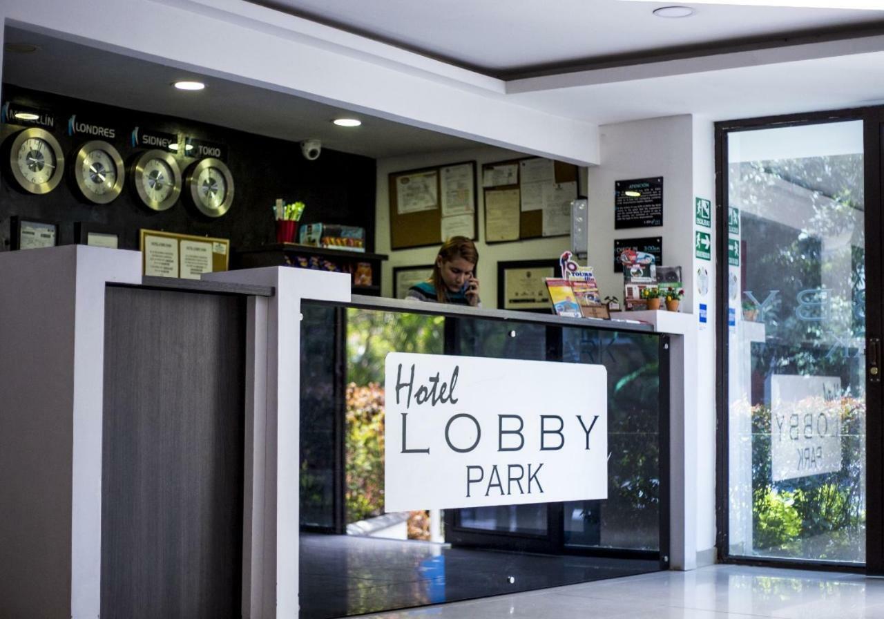 Lobby Park Medellin