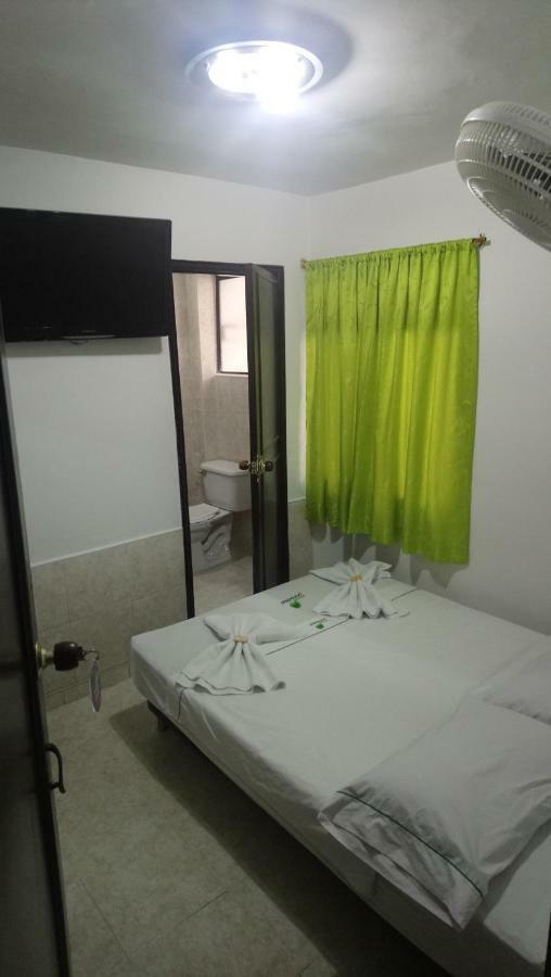 Paradise La 33 Hotel