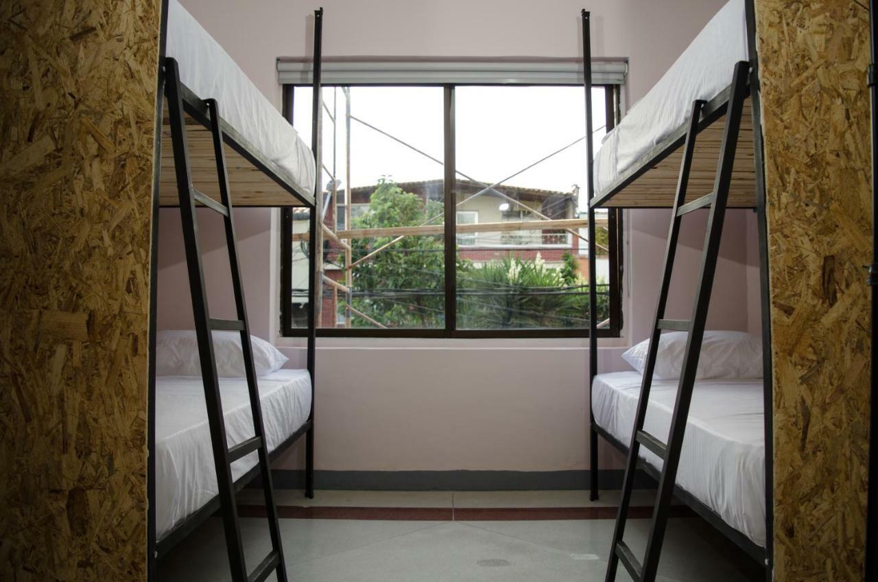 Hotel Pura Vida La 70 Medellin