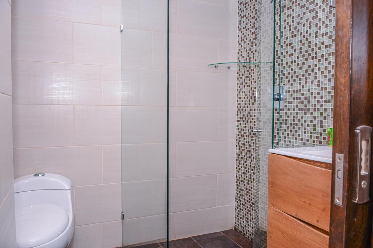 Lleras Ac Hot Tub Apartment