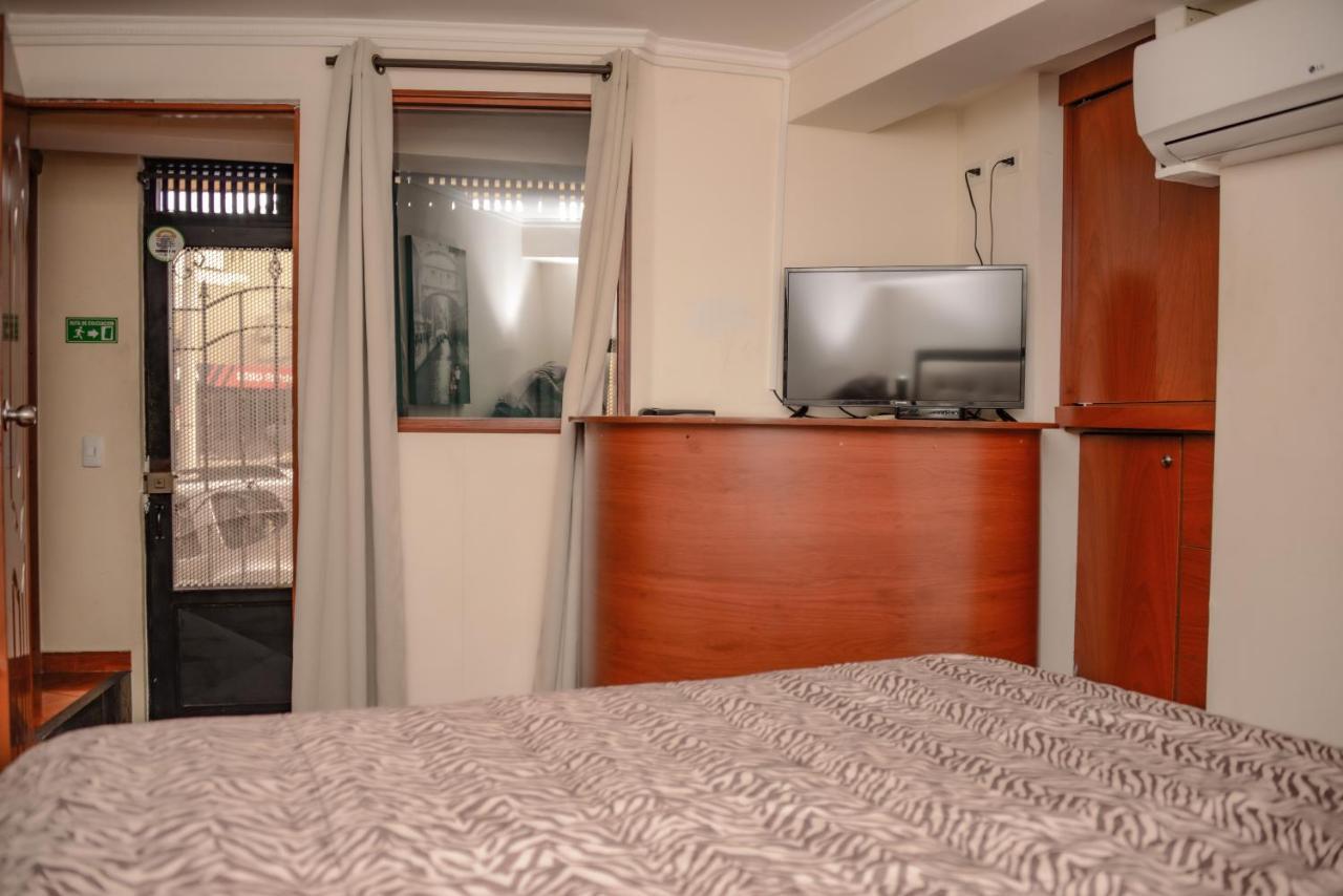 Calle 10 Apartment *