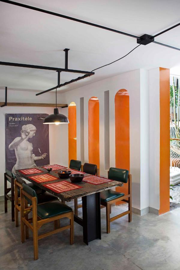 Alojamento Colonial In Laureles *