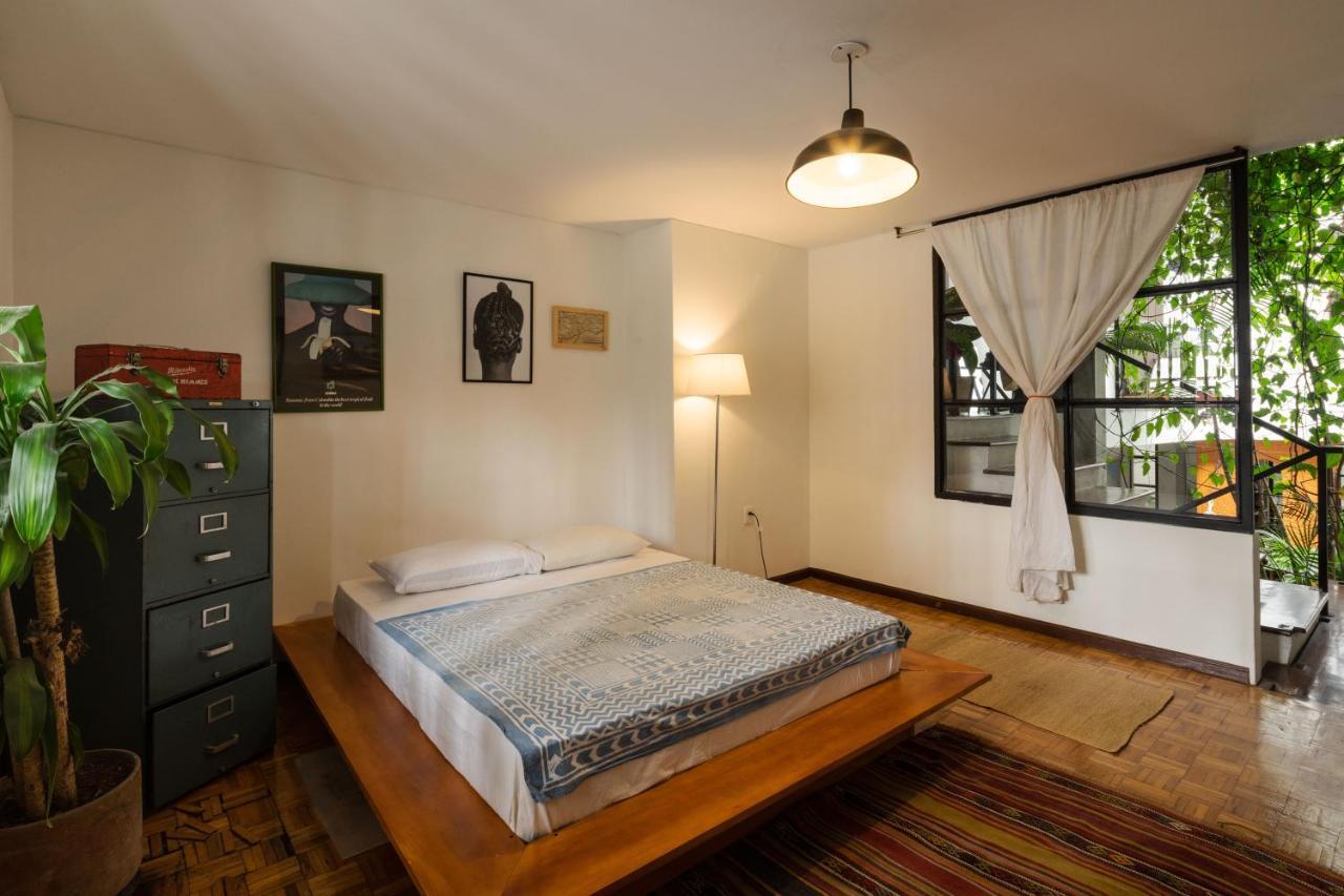 Alojamento Colonial In Laureles *