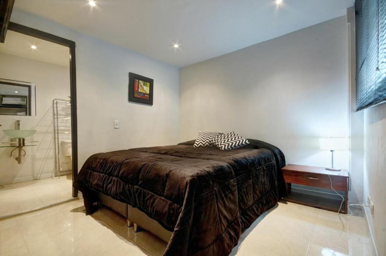 Apartment Lleras Ac Hot Tub Medellin