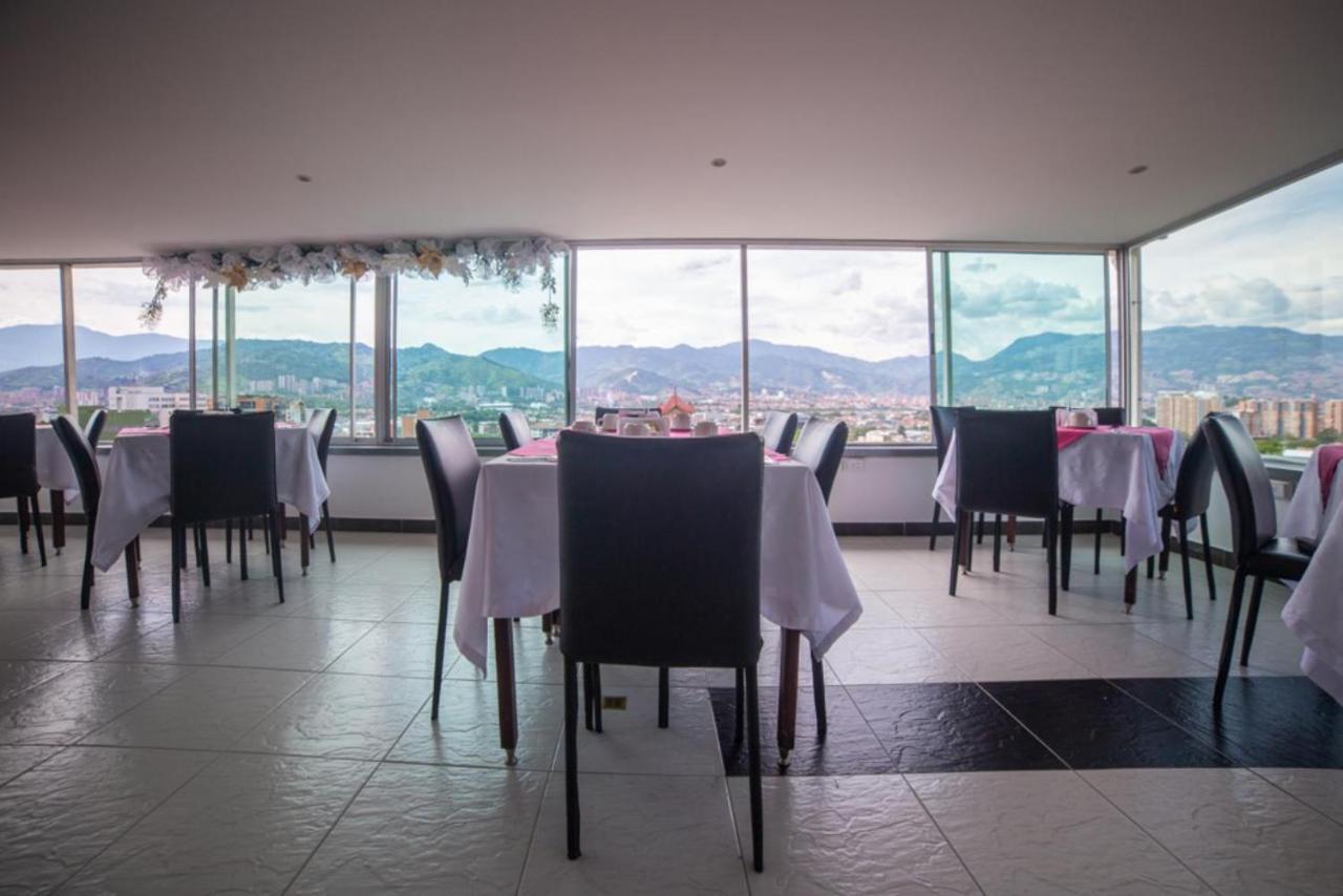 Park 42 Apartasuites 3* Medellin