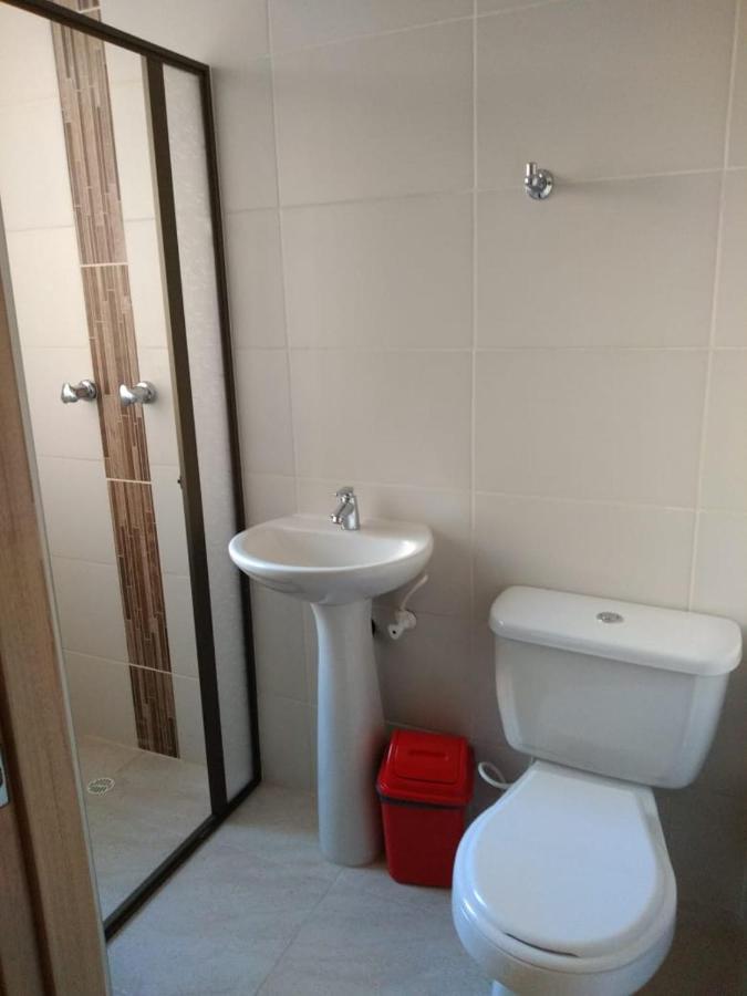 Zeus 1 Hotel *