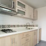 Beautiful Apt In Poblado-Tesoro Near Provenza!