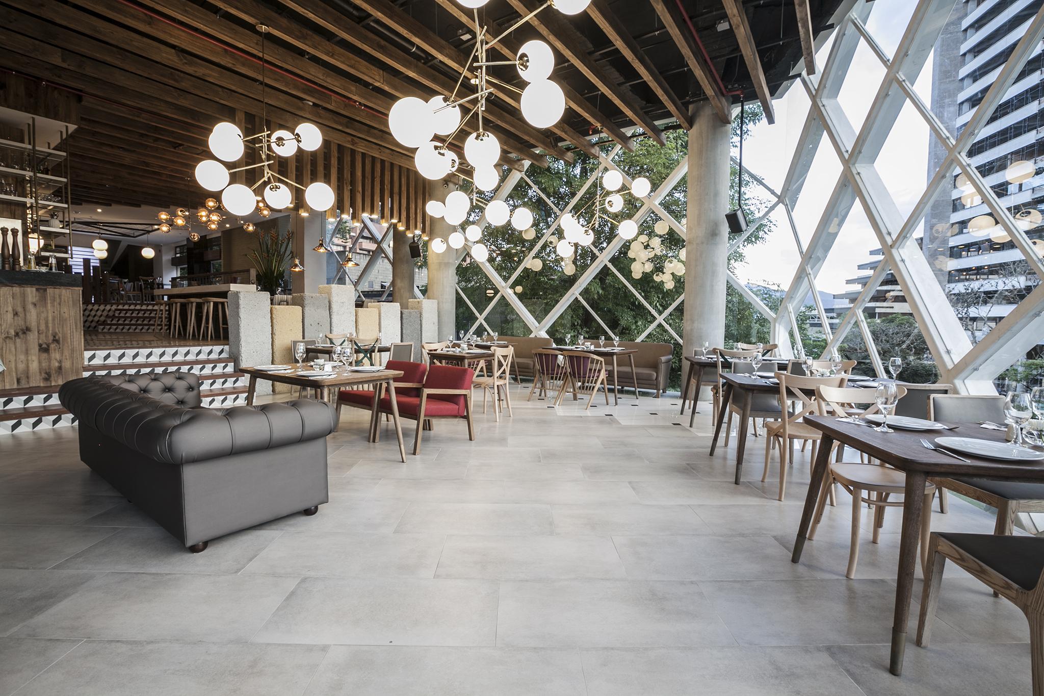 V Grand Hotel, A Member Of Radisson Individuals Hotel 4*
