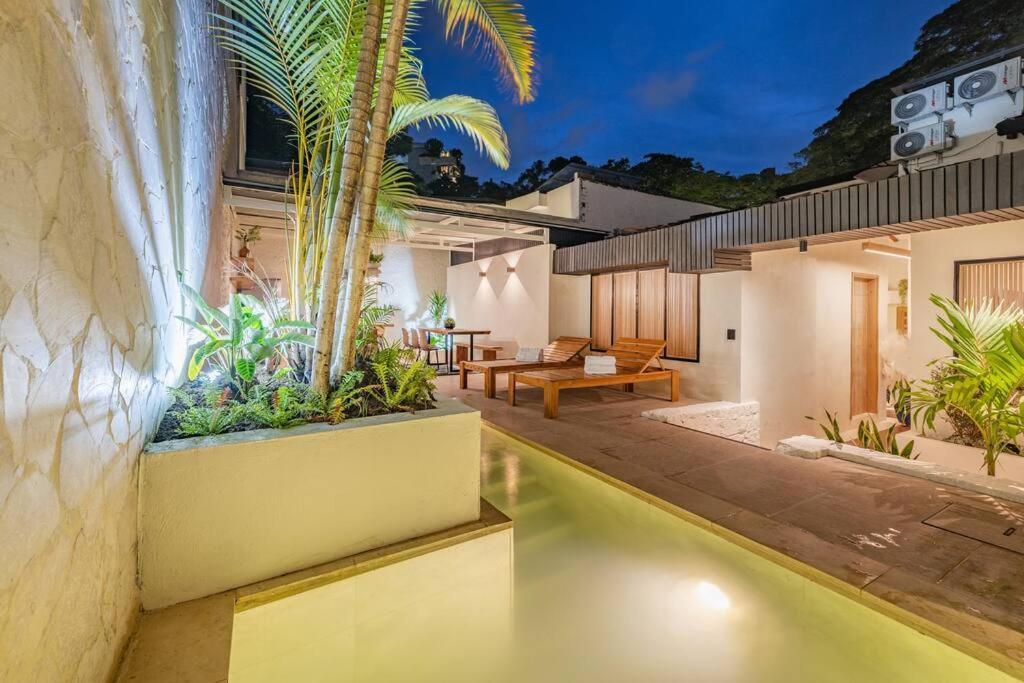 Provenza 6 Bedroom House By Housy Host * Medellin