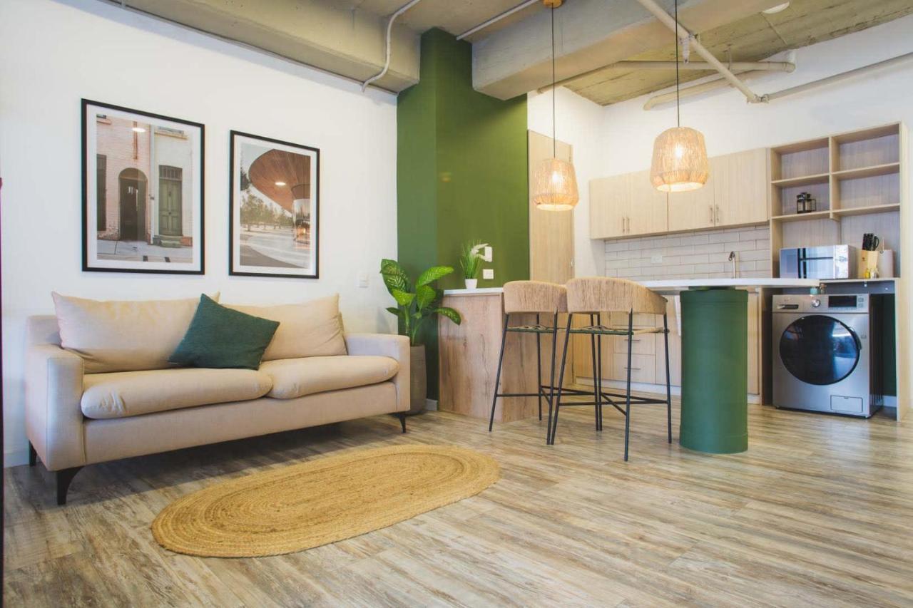 Beautiful Loft In Laureles Apartment *