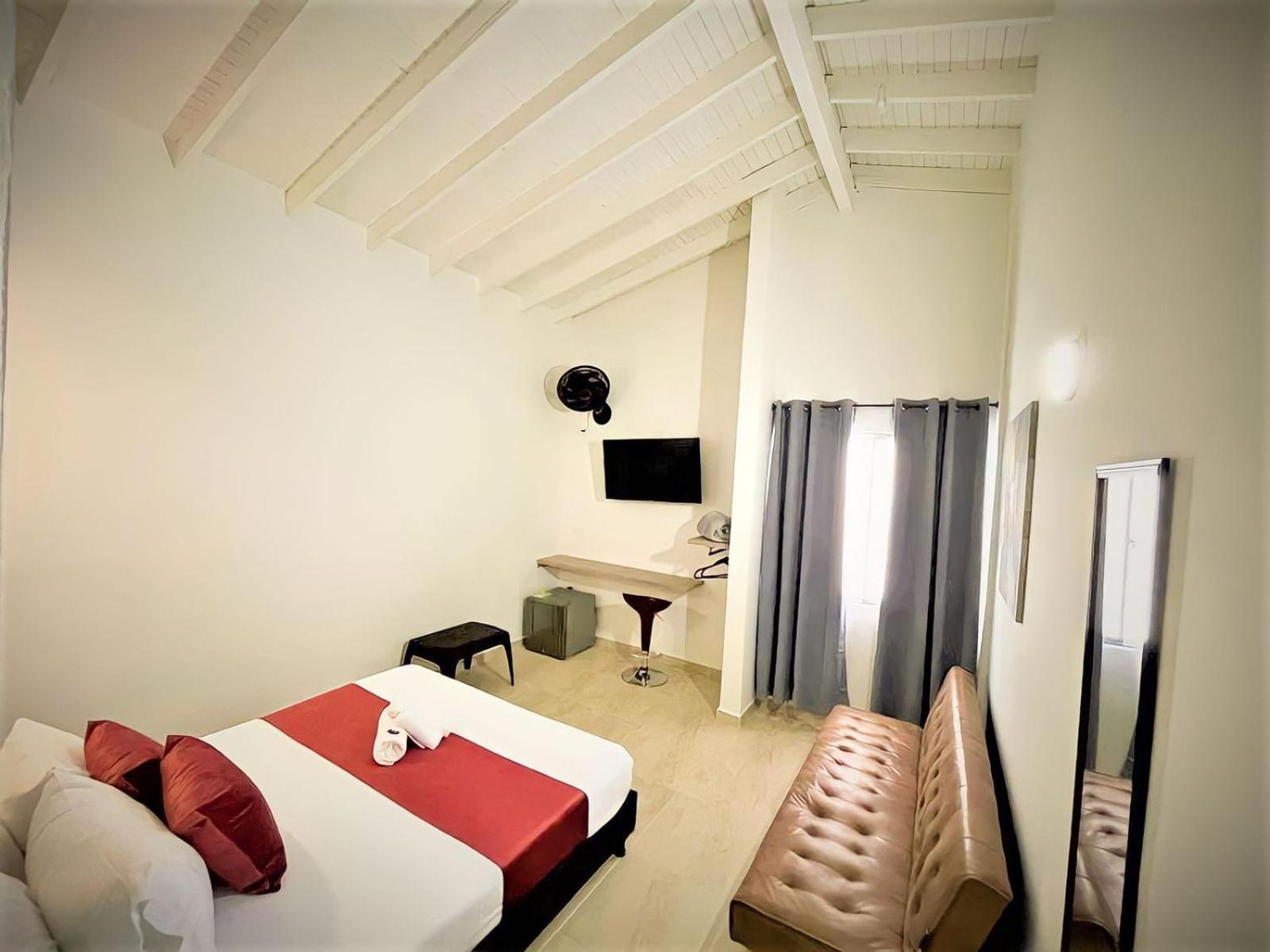 Guest house 12 Nights