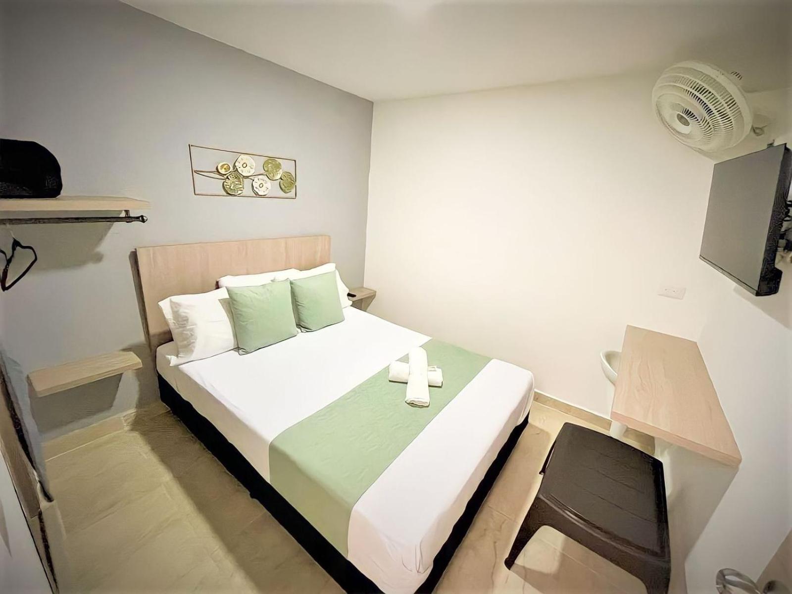12 Nights Guest house Medellin