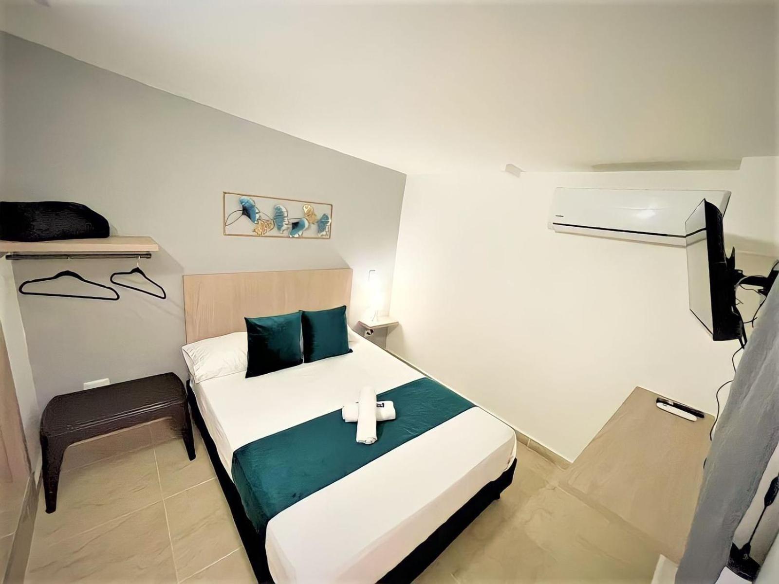 12 Nights Guest house *