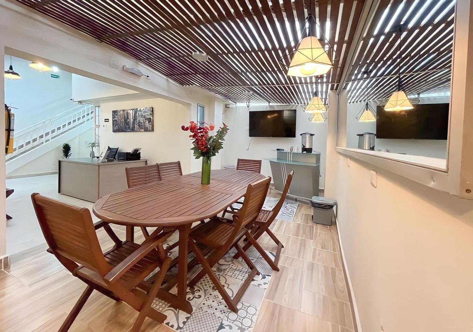 Guest house 12 Nights Medellin